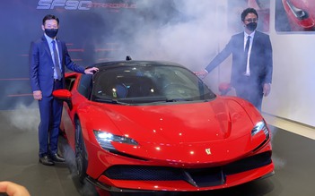 Bộ đôi Ferrari SF90 Stradale và Ferrari Roma chính hãng về Việt Nam