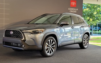 Lộ diện Toyota Corolla Cross cho người Mỹ, giá khoảng 460 triệu đồng