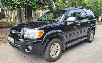 Toyota Sequoia Limited 17 năm tuổi hiếm gặp tại Việt Nam