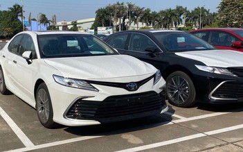 Toyota Camry 2022 về Việt Nam, có thêm bản Hybrid