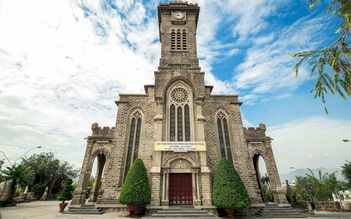 Nhà thờ Núi Nha Trang: Vẻ đẹp yên bình trong lối kiến trúc Gothic