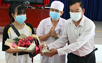 Nữ lễ tân ở Nha Trang nhiễm virus Corona khỏi bệnh: 'Mọi người đừng quá lo sợ'