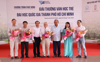 Khởi động ‘Giải thưởng Văn học trẻ ĐHQG TP.HCM năm 2022’ với giải nhất 30 triệu đồng