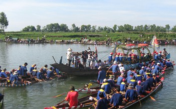 Tam Giang giai thoại: Bắn hạ sóng dữ, cứu chúa 'hóa thần'