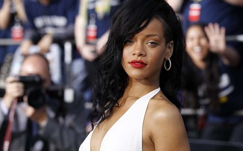 Rihanna an toàn giữa 'tâm bão' khủng bố tại Pháp