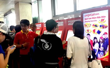 Check-in tự động tại ga quốc tế Tân Sơn Nhất
