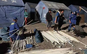 Hàng ngàn người Myanmar chạy nạn sang Trung Quốc