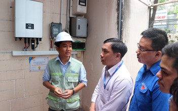 Tặng hệ thống điện cho cơ sở dạy trẻ khuyết tật