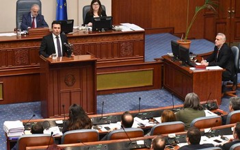 Quốc hội Macedonia đồng ý đổi tên nước