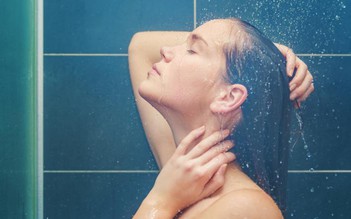 Những lỗi phổ biến có hại trong khi tắm mà nhiều người hay mắc phải