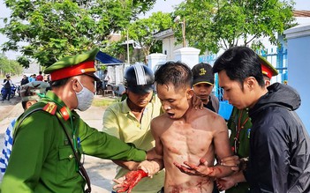 Nghi ngáo đá, người đàn ông cầm dao tự gây thương tích, la hét đòi ‘giết người…’