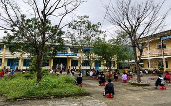 Quảng Nam: Một trường học có 13 học sinh cùng 1 giáo viên dương tính Covid-19