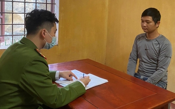 Bắc Giang: Nghịch tử đánh chết bố đẻ bằng chấn song cửa