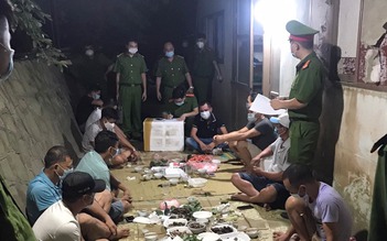 Bắc Giang: Tụ tập ăn uống, 11 người bị phạt hơn 80 triệu đồng