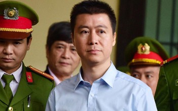 Tòa cấp cao tuyên buộc Phan Sào Nam ngồi tù trở lại