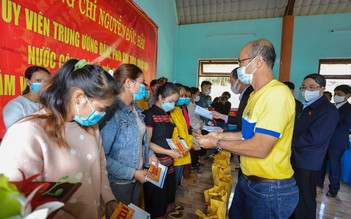 Mang ‘Mùa Xuân Yêu Đời’ cho 1.000 hộ gia đình ở Đà Nẵng và Quảng Nam