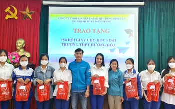 ‘Giày học đường - Tiếp bước tài năng trẻ’ trải qua 31 năm và hơn thế