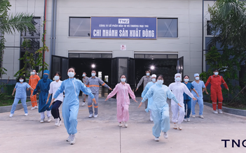 Clip nhảy cover đồng lòng chống Covid-19 tại nhà máy thu hút khán giả