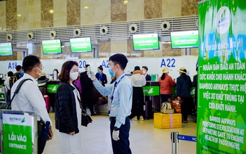 Hưởng lợi từ chính sách phòng dịch, hành khách đổ xô đi mua vé máy bay