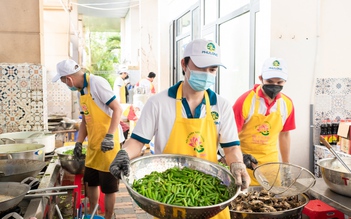 ‘Bữa cơm yêu thương’ - chia sẻ để gần nhau hơn