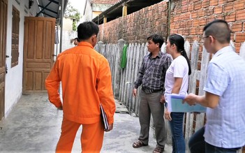 PC Quảng Nam tuyên truyền chủ nhà trọ bán đúng giá điện lẻ cho người lao động