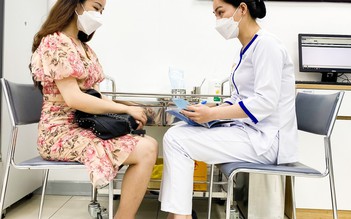 Phụ nữ có nên tiêm vắc xin phòng viêm màng não trước khi mang thai?