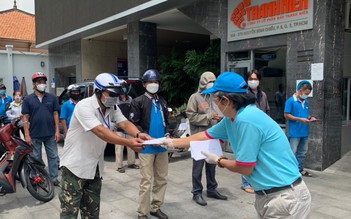 Tiếp sức cho lực lượng giao báo gặp hoàn cảnh khó khăn vì Covid-19