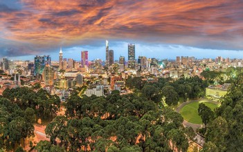 'Hà Nội có luật Thủ đô, TP.HCM nên chăng có luật đô thị đặc biệt?'