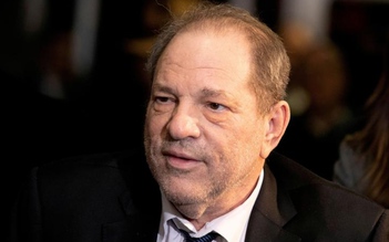 'Ông trùm' Harvey Weinstein bị dẫn độ đến Los Angeles đối mặt phiên tòa lần hai về tội cưỡng hiếp