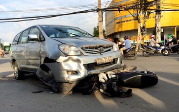 Tai nạn liên hoàn, 2 người bị thương