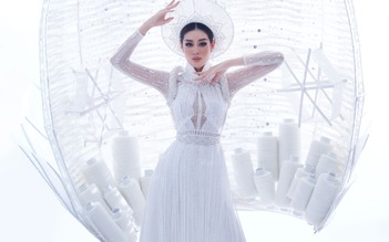 Khánh Vân xử lý tình huống cực bản lĩnh khi trình diễn trang phục dân tộc tại Miss Universe 2020