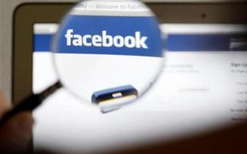 Bị bắt vì trộm mật khẩu, tải ảnh 'nóng’ trên Facebook