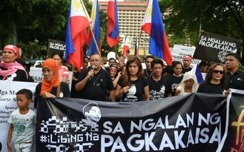 Philippines cho phép an táng nhà độc tài Marcos tại nghĩa trang anh hùng