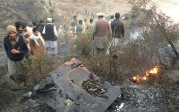 Máy bay ATR-42 chở 48 người rơi ở Pakistan
