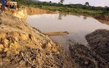 Ghana lo người Trung Quốc khai thác vàng trái phép