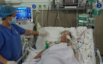 BV Quận 11 lần đầu đặt máy tạo nhịp tim nhân tạo đã cứu sống một cụ bà