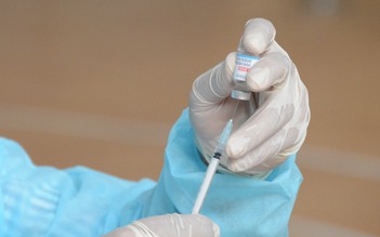 TP.HCM: Đã tiêm hơn 1 triệu mũi vắc xin Covid-19 cho người từ 65 tuổi, bệnh nền