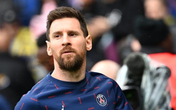 Bị CĐV PSG la ó, Messi gây sốc tính đường quay về Barcelona