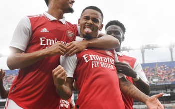 Gabriel Jesus tiếp tục bay cao trong màu áo của Arsenal