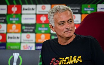 HLV Mourinho tung chiêu tâm lý với Juventus khi nói Dybala sẽ ‘bình thường’