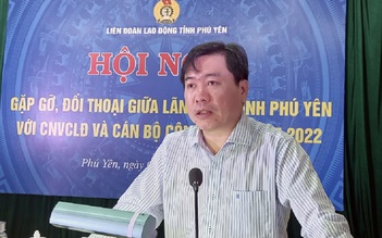 Chủ tịch UBND tỉnh Phú Yên đối thoại với người lao động