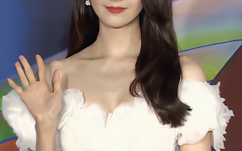 YoonA đọ nhan sắc “một chín một mười” với Suzy trên thảm đỏ Baeksang 2022