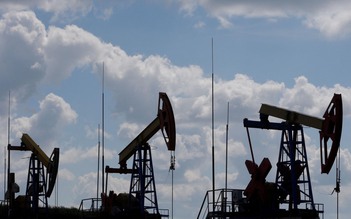 Giá xăng dầu hôm nay 9.3.2022: Tăng sau khi Mỹ cấm nhập khẩu dầu từ Nga