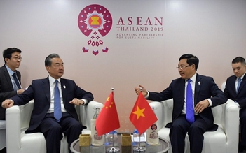 Phó thủ tướng Phạm Bình Minh trao đổi với Bộ trưởng Ngoại giao Trung Quốc về Biển Đông