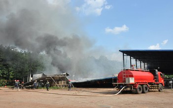 Bình Phước: Lửa thiêu rụi nhà xưởng sản xuất chuối