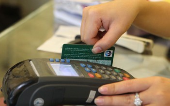 Kẽ hở bảo mật ngân hàng: Rủi ro từ thẻ tín dụng