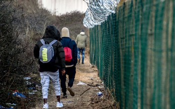 Hạ viện Pháp thông qua dự luật nhập cư
