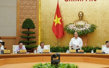 Thủ tướng Nguyễn Xuân Phúc thông báo nhiều thông tin mới, tích cực về nền kinh tế