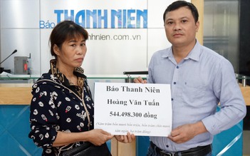 Trao hơn 544 triệu đồng bạn đọc giúp gia đình anh Hoàng Văn Tuấn