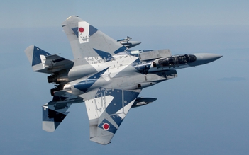 Nhật xét lại kế hoạch mua tên lửa Mỹ